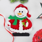 Набор для творчества - создай елочное украшение из фетра "Снеговик с подарком"     